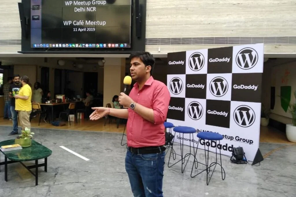 Pranav jha Speaker in GoDaddy Seminar